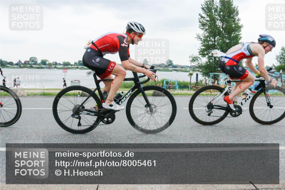 21.06.2025 - 27. Vierlanden-Triathlon H.Heesch http://msf.ph/oto/8005461 15.06.2025 13:03:33 Radfahren 1069, 1070, 1071, 1072 meine-sportfotos.de