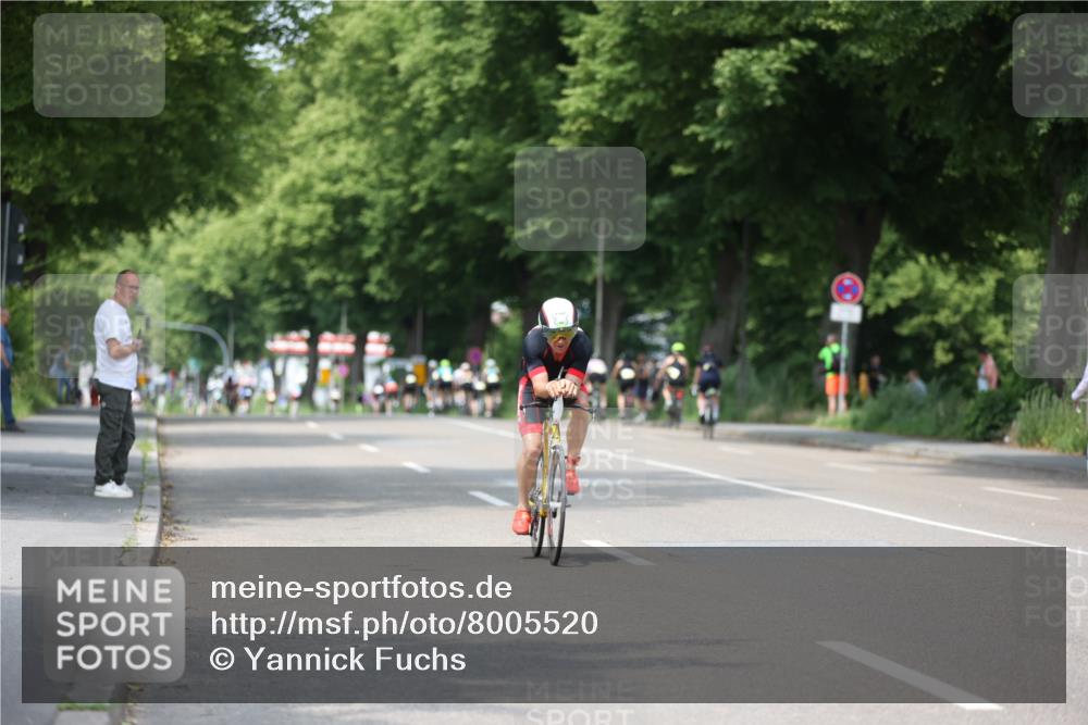 15.06.2025 - 7 Türme Triathlon Yannick Fuchs http://msf.ph/oto/8005520 15.06.2025 13:18:22 Radfahren 540, 728, 1013 meine-sportfotos.de