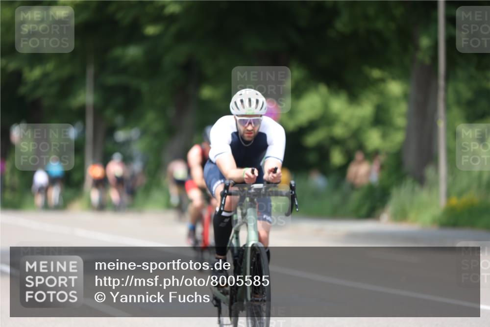 15.06.2025 - 7 Türme Triathlon Yannick Fuchs http://msf.ph/oto/8005585 15.06.2025 13:18:33 Radfahren 651, 1194 meine-sportfotos.de