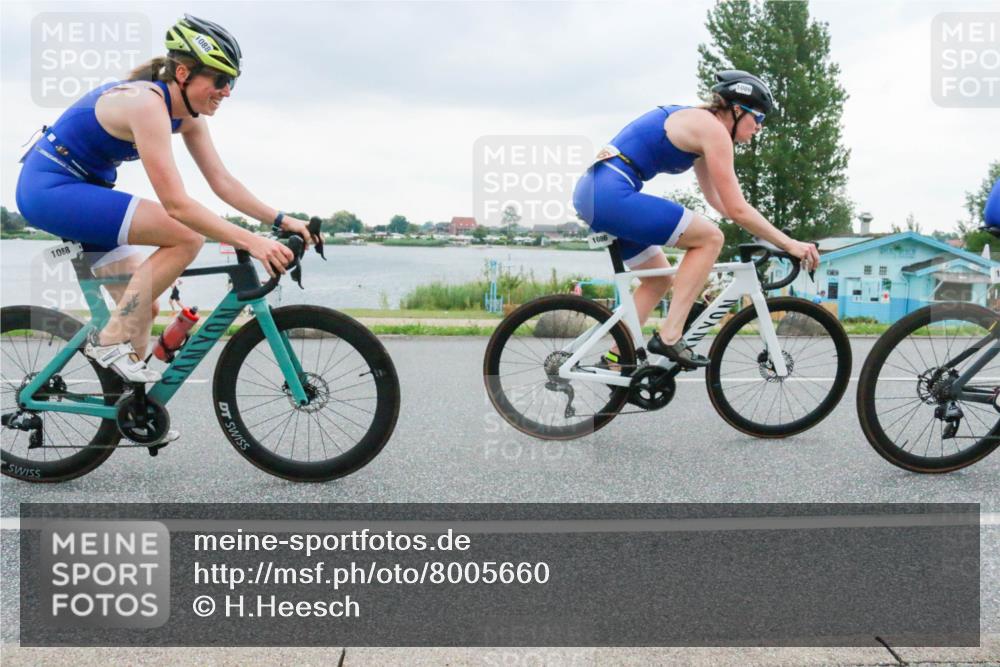 21.06.2025 - 27. Vierlanden-Triathlon H.Heesch http://msf.ph/oto/8005660 15.06.2025 13:07:57 Radfahren 1085, 1086, 1087, 1088 meine-sportfotos.de