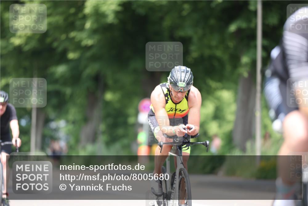 15.06.2025 - 7 Türme Triathlon Yannick Fuchs http://msf.ph/oto/8005680 15.06.2025 13:18:40 Radfahren 336, 412, 679, 863, 1015, 1035, 1191 meine-sportfotos.de