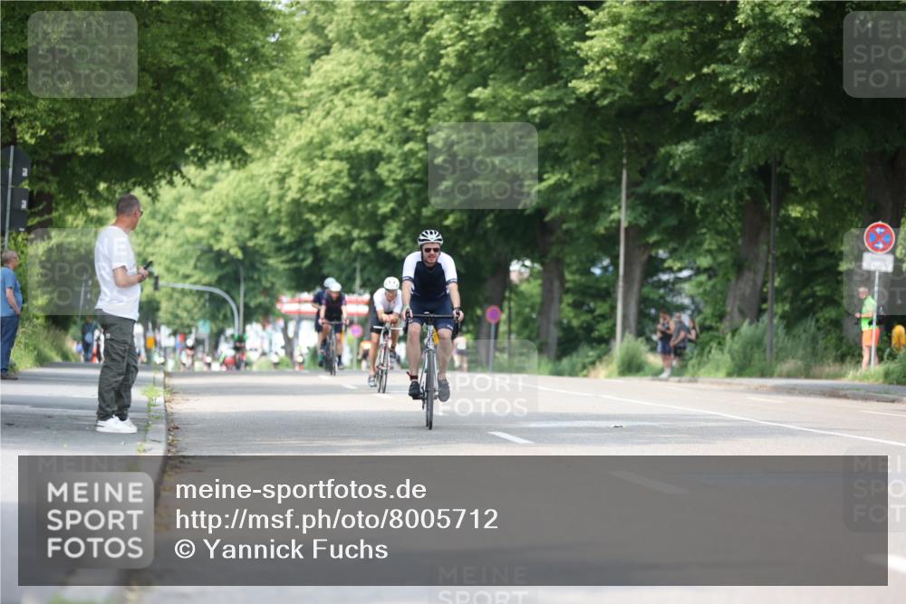 15.06.2025 - 7 Türme Triathlon Yannick Fuchs http://msf.ph/oto/8005712 15.06.2025 13:18:42 Radfahren 223, 336, 412, 533, 679, 863, 1015, 1035, 1040, 1191 meine-sportfotos.de