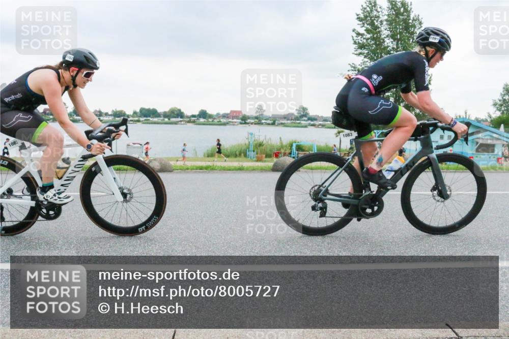 21.06.2025 - 27. Vierlanden-Triathlon H.Heesch http://msf.ph/oto/8005727 15.06.2025 13:08:48 Radfahren 886, 1082, 1083, 1084 meine-sportfotos.de