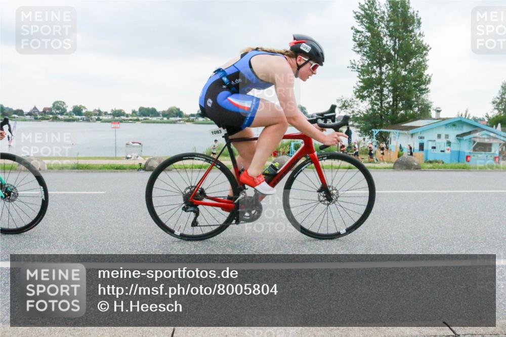 21.06.2025 - 27. Vierlanden-Triathlon H.Heesch http://msf.ph/oto/8005804 15.06.2025 13:09:06 Radfahren 1093, 1094, 1095, 1096 meine-sportfotos.de