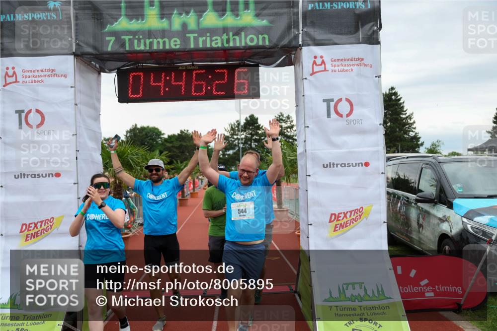 15.06.2025 - 7 Türme Triathlon Michael Strokosch http://msf.ph/oto/8005895 15.06.2025 14:46:26 Ziel 340, 544, 714 meine-sportfotos.de