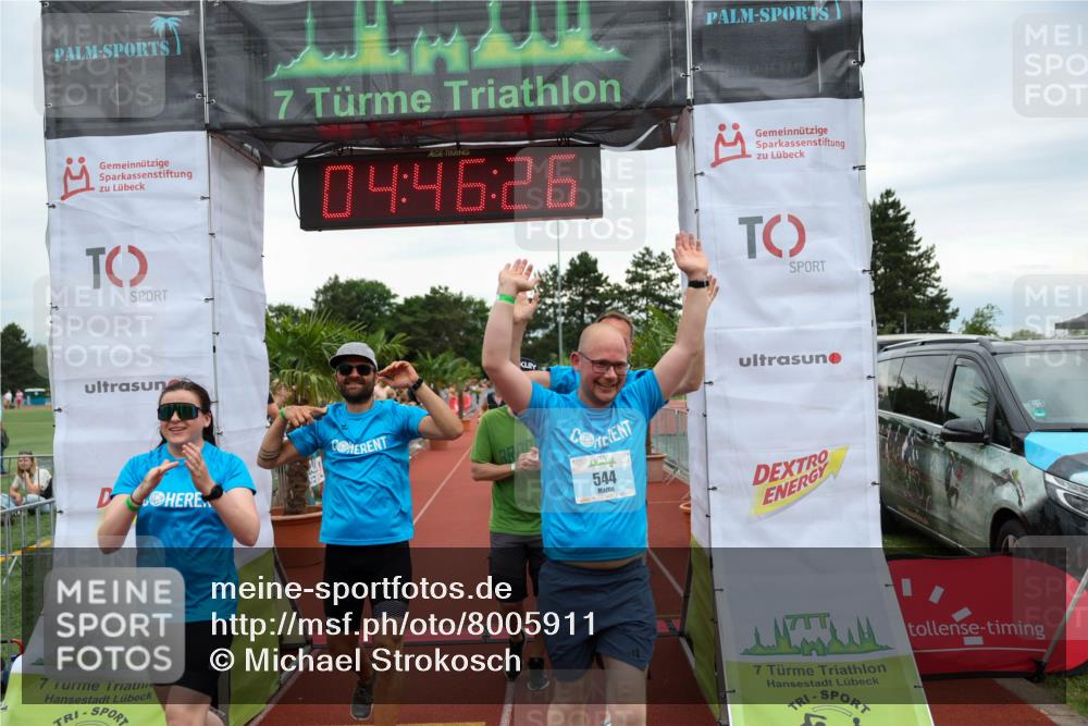 15.06.2025 - 7 Türme Triathlon Michael Strokosch http://msf.ph/oto/8005911 15.06.2025 14:46:26 Ziel 340, 544, 714 meine-sportfotos.de