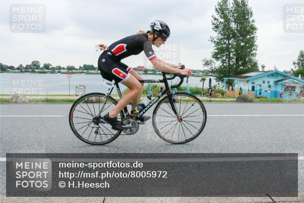 21.06.2025 - 27. Vierlanden-Triathlon H.Heesch http://msf.ph/oto/8005972 15.06.2025 13:10:37 Radfahren 1089, 1090, 1091, 1092 meine-sportfotos.de
