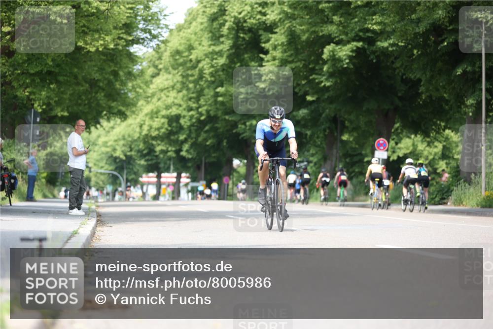 15.06.2025 - 7 Türme Triathlon Yannick Fuchs http://msf.ph/oto/8005986 15.06.2025 13:19:01 Radfahren 197, 725, 820, 867, 962, 1086 meine-sportfotos.de