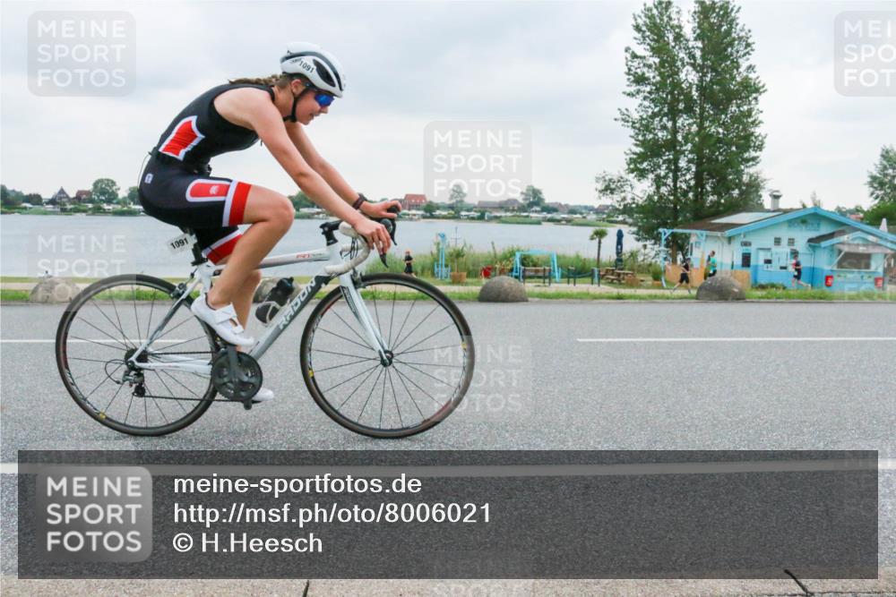 21.06.2025 - 27. Vierlanden-Triathlon H.Heesch http://msf.ph/oto/8006021 15.06.2025 13:10:37 Radfahren 1089, 1090, 1091, 1092 meine-sportfotos.de