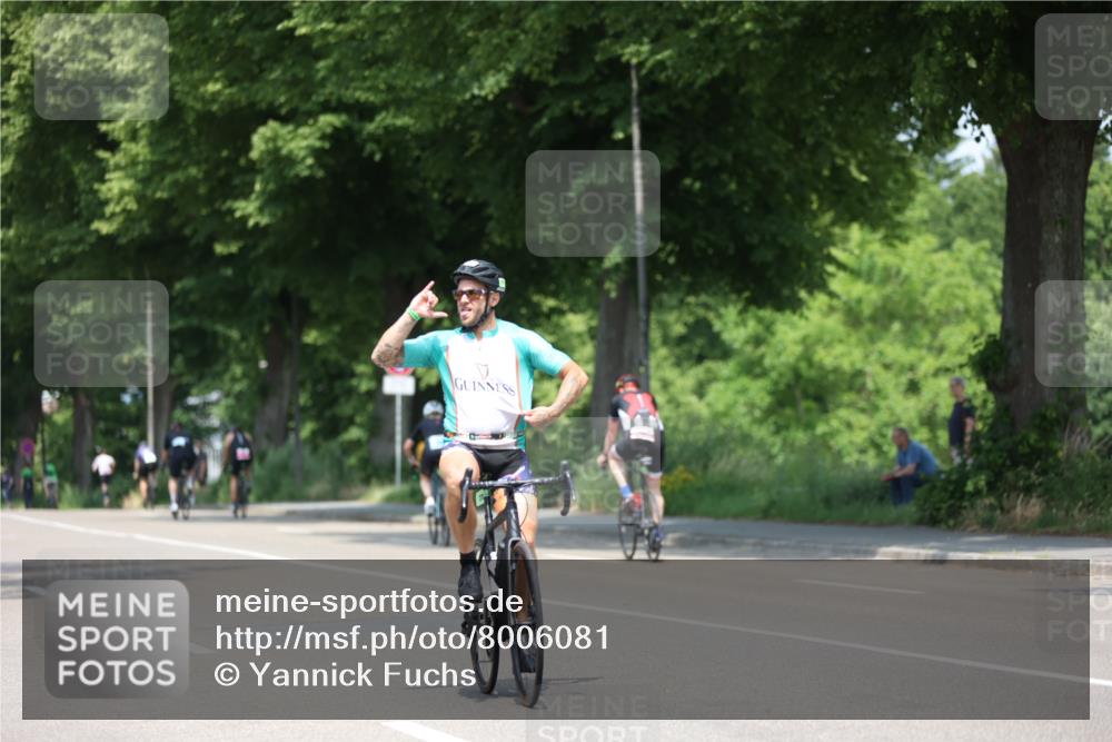 15.06.2025 - 7 Türme Triathlon Yannick Fuchs http://msf.ph/oto/8006081 15.06.2025 12:38:41 Radfahren 555, 593 meine-sportfotos.de