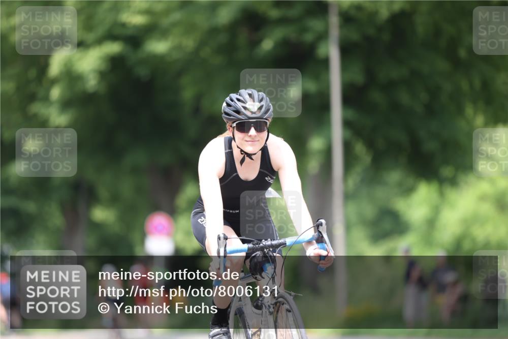 15.06.2025 - 7 Türme Triathlon Yannick Fuchs http://msf.ph/oto/8006131 15.06.2025 13:19:37 Radfahren 369, 484, 590, 965, 977, 1030, 1068, 1079 meine-sportfotos.de