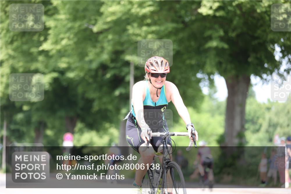 15.06.2025 - 7 Türme Triathlon Yannick Fuchs http://msf.ph/oto/8006138 15.06.2025 13:19:39 Radfahren 369, 484, 590, 965, 977, 1068, 1079 meine-sportfotos.de
