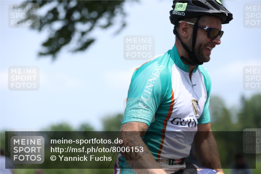 15.06.2025 - 7 Türme Triathlon Yannick Fuchs http://msf.ph/oto/8006153 15.06.2025 12:38:42 Radfahren 555, 593 meine-sportfotos.de