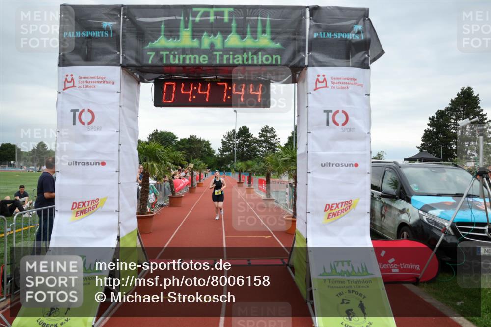 15.06.2025 - 7 Türme Triathlon Michael Strokosch http://msf.ph/oto/8006158 15.06.2025 14:47:44 Ziel 266, 824 meine-sportfotos.de