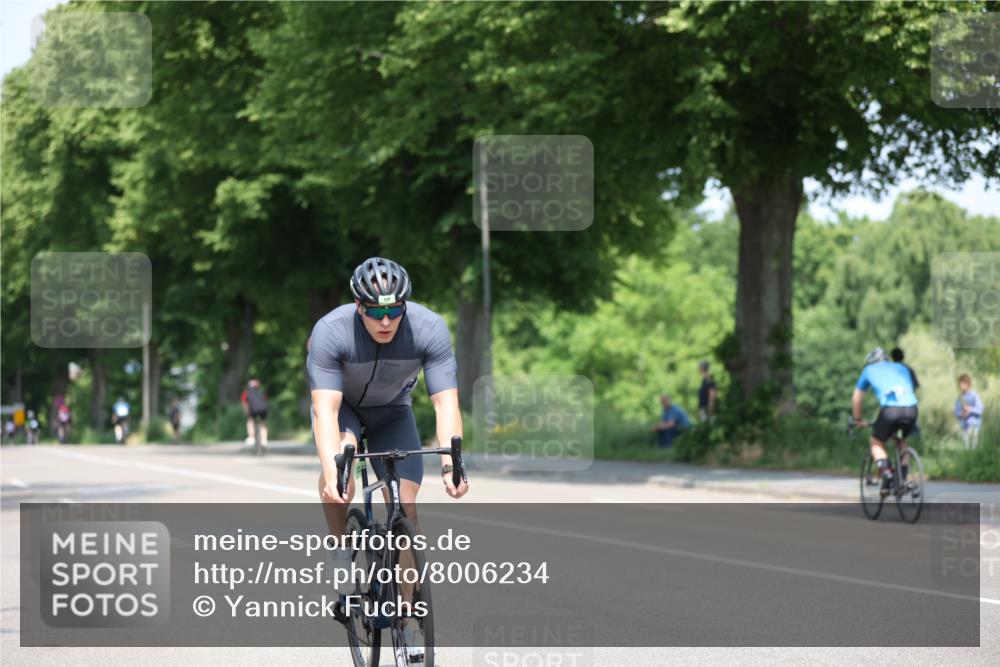 15.06.2025 - 7 Türme Triathlon Yannick Fuchs http://msf.ph/oto/8006234 15.06.2025 12:38:51 Radfahren 607 meine-sportfotos.de