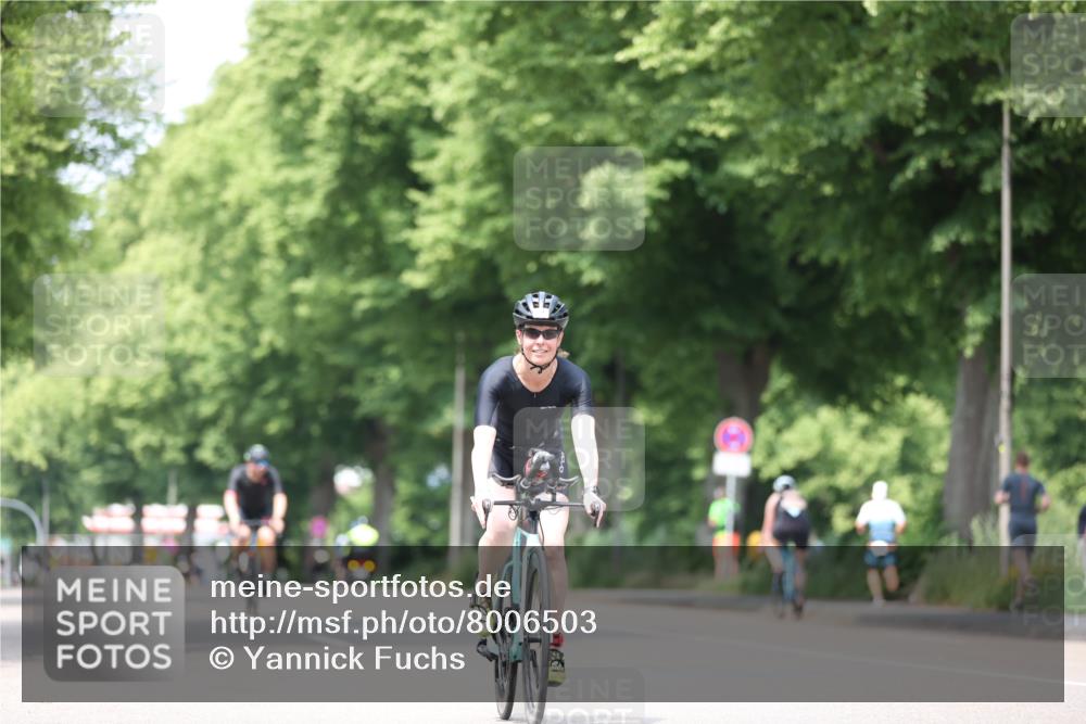 15.06.2025 - 7 Türme Triathlon Yannick Fuchs http://msf.ph/oto/8006503 15.06.2025 13:20:03 Radfahren 429, 588, 871 meine-sportfotos.de