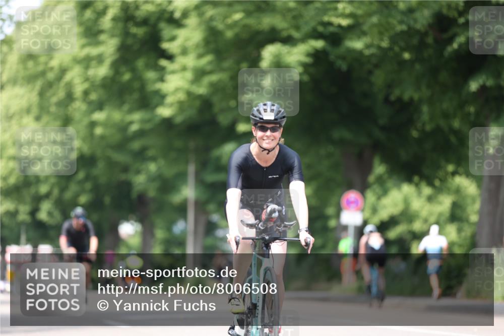 15.06.2025 - 7 Türme Triathlon Yannick Fuchs http://msf.ph/oto/8006508 15.06.2025 13:20:03 Radfahren 429, 588, 871 meine-sportfotos.de