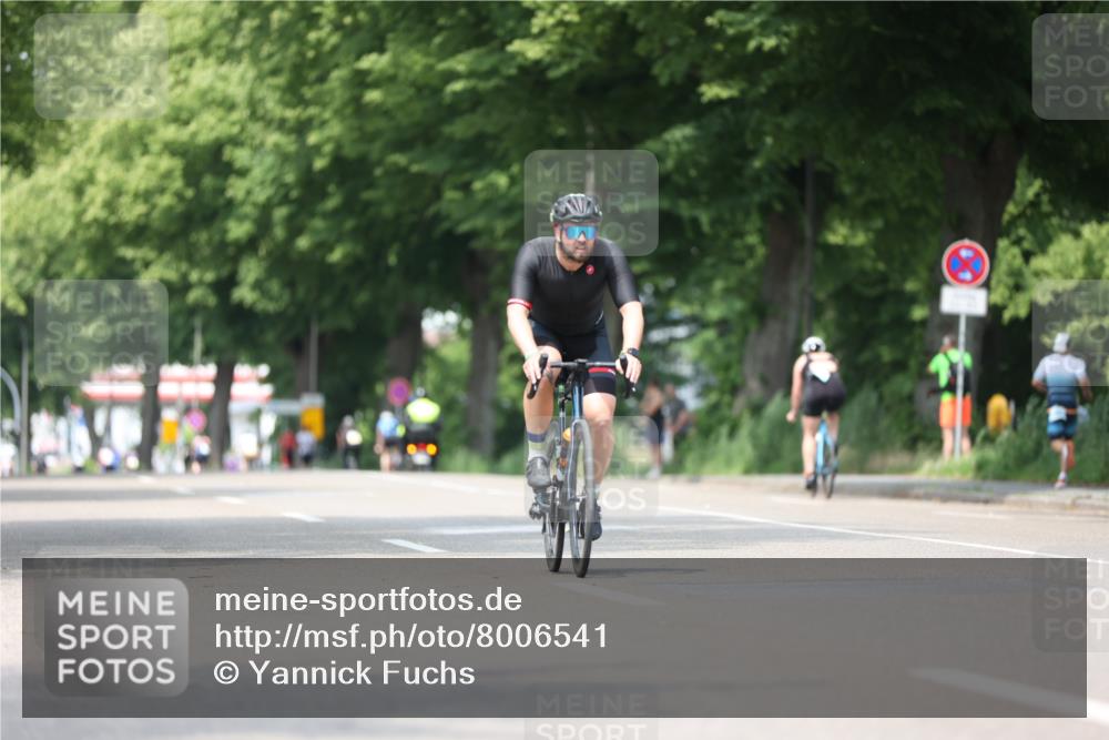 15.06.2025 - 7 Türme Triathlon Yannick Fuchs http://msf.ph/oto/8006541 15.06.2025 13:20:05 Radfahren 429, 588, 871 meine-sportfotos.de