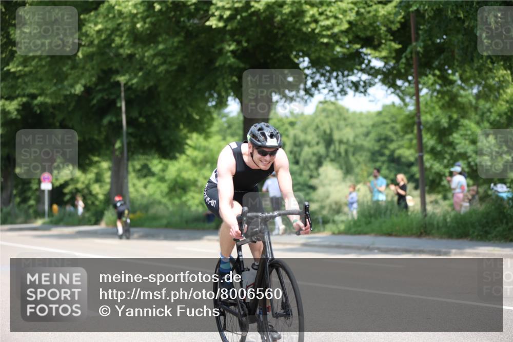 15.06.2025 - 7 Türme Triathlon Yannick Fuchs http://msf.ph/oto/8006560 15.06.2025 12:39:23 Radfahren 216, 666 meine-sportfotos.de
