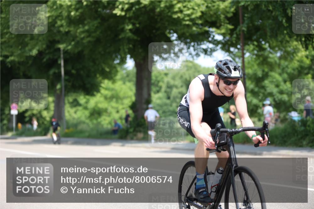 15.06.2025 - 7 Türme Triathlon Yannick Fuchs http://msf.ph/oto/8006574 15.06.2025 12:39:24 Radfahren 216, 666 meine-sportfotos.de