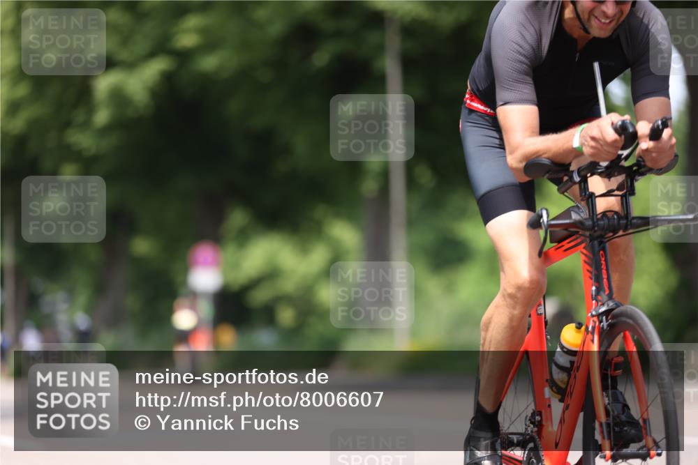 15.06.2025 - 7 Türme Triathlon Yannick Fuchs http://msf.ph/oto/8006607 15.06.2025 13:20:31 Radfahren 247, 491 meine-sportfotos.de