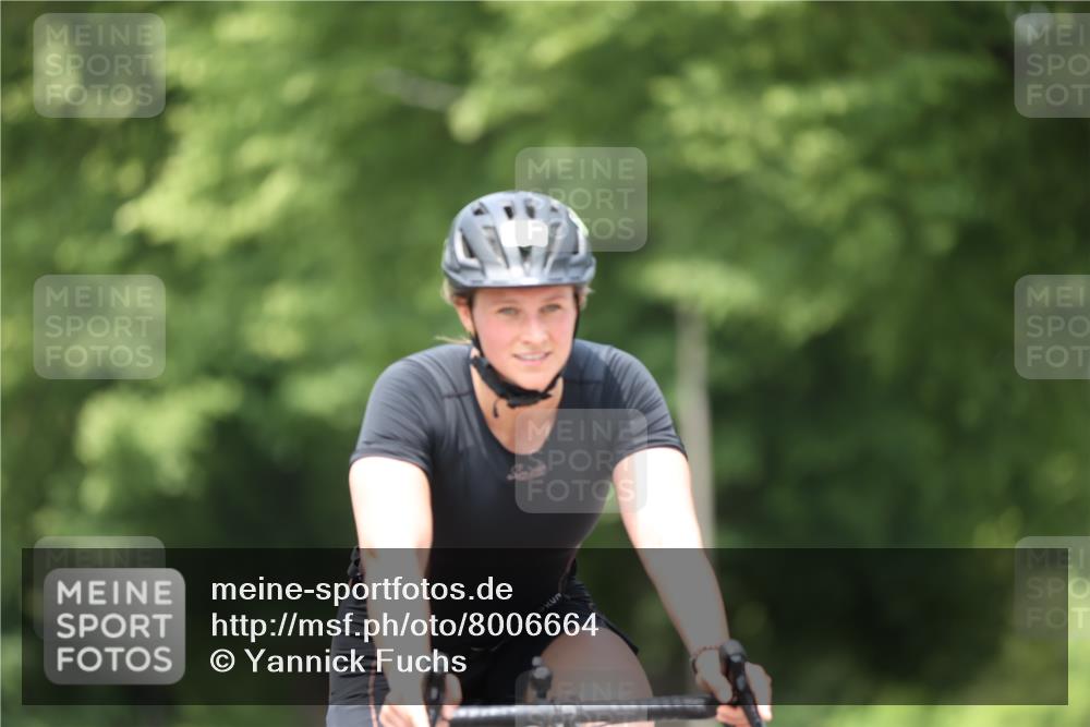15.06.2025 - 7 Türme Triathlon Yannick Fuchs http://msf.ph/oto/8006664 15.06.2025 13:20:34 Radfahren 247, 356, 444, 491, 496 meine-sportfotos.de