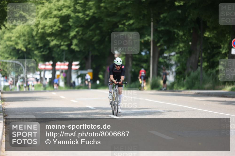 15.06.2025 - 7 Türme Triathlon Yannick Fuchs http://msf.ph/oto/8006687 15.06.2025 12:39:51 Radfahren 267 meine-sportfotos.de