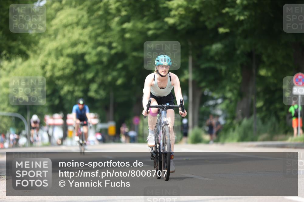 15.06.2025 - 7 Türme Triathlon Yannick Fuchs http://msf.ph/oto/8006707 15.06.2025 13:20:37 Radfahren 356, 444, 491, 496, 610 meine-sportfotos.de