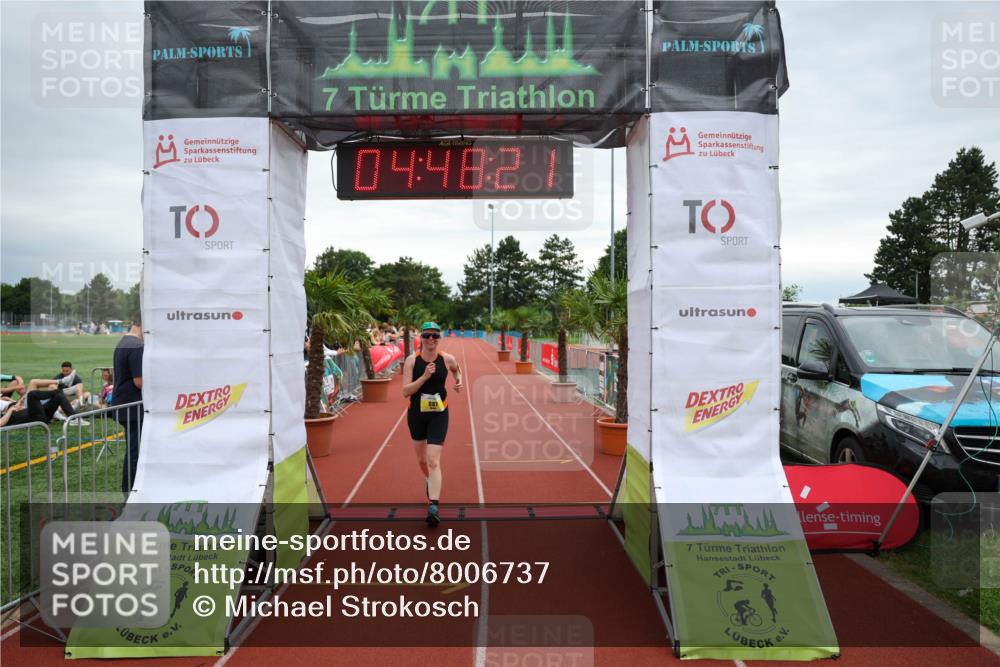 15.06.2025 - 7 Türme Triathlon Michael Strokosch http://msf.ph/oto/8006737 15.06.2025 14:48:21 Ziel 887 meine-sportfotos.de