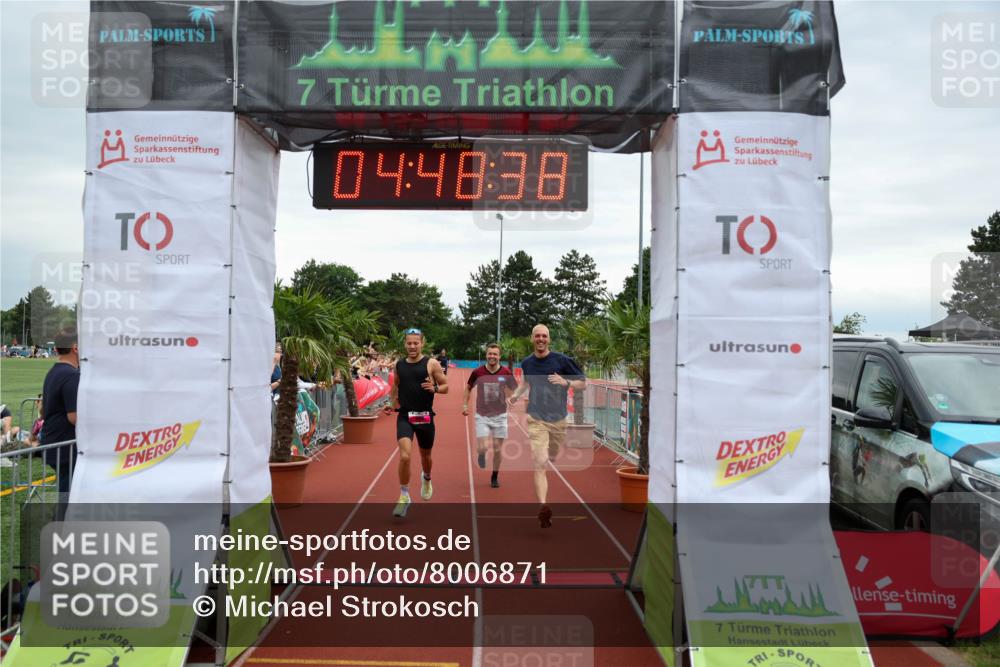 15.06.2025 - 7 Türme Triathlon Michael Strokosch http://msf.ph/oto/8006871 15.06.2025 14:48:38 Ziel 308 meine-sportfotos.de