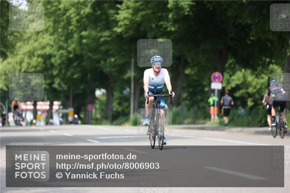 15.06.2025 - 7 Türme Triathlon Yannick Fuchs http://msf.ph/oto/8006903 15.06.2025 13:20:50 Radfahren 374 meine-sportfotos.de