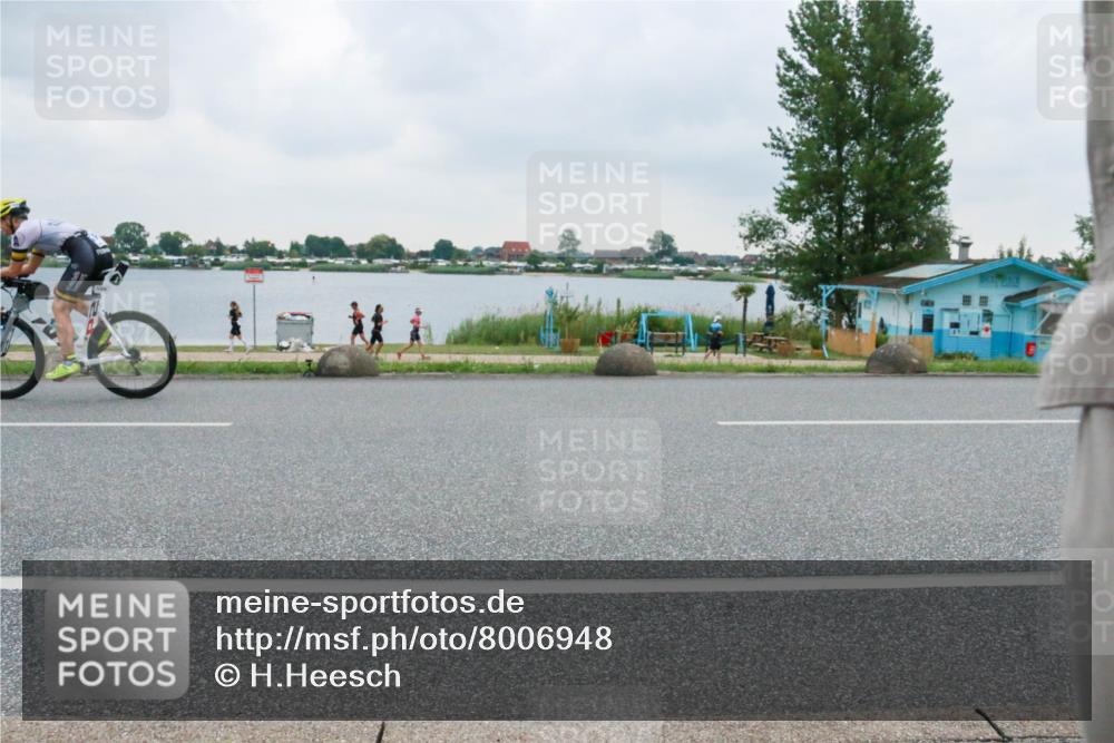 21.06.2025 - 27. Vierlanden-Triathlon H.Heesch http://msf.ph/oto/8006948 15.06.2025 13:14:21 Radfahren 1081, 1196, 1198, 1203, 1228 meine-sportfotos.de
