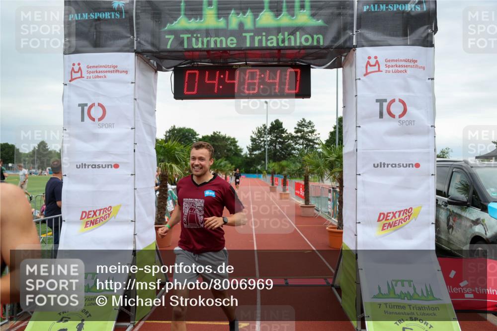 15.06.2025 - 7 Türme Triathlon Michael Strokosch http://msf.ph/oto/8006969 15.06.2025 14:48:40 Ziel 308 meine-sportfotos.de