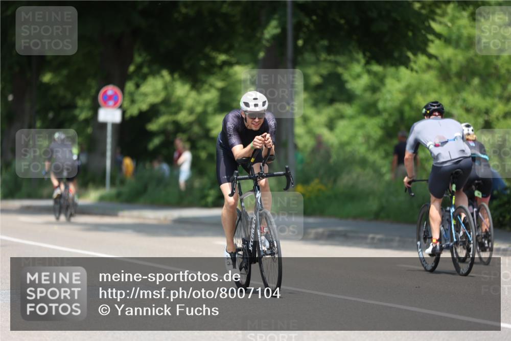 15.06.2025 - 7 Türme Triathlon Yannick Fuchs http://msf.ph/oto/8007104 15.06.2025 12:40:24 Radfahren 581 meine-sportfotos.de