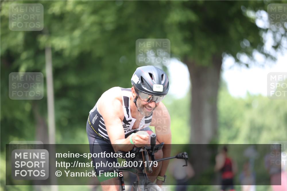 15.06.2025 - 7 Türme Triathlon Yannick Fuchs http://msf.ph/oto/8007179 15.06.2025 13:21:01 Radfahren 387, 466, 914 meine-sportfotos.de