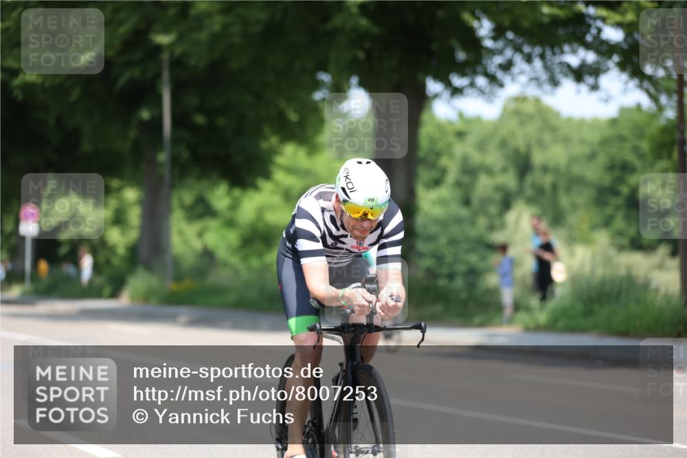 15.06.2025 - 7 Türme Triathlon Yannick Fuchs http://msf.ph/oto/8007253 15.06.2025 12:40:28 Radfahren 581 meine-sportfotos.de