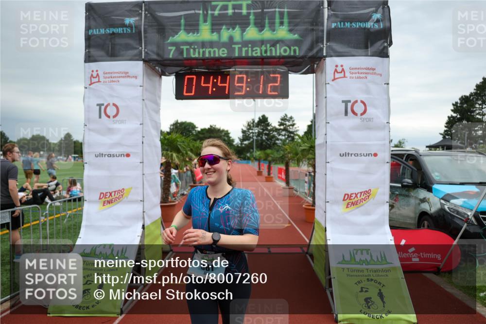 15.06.2025 - 7 Türme Triathlon Michael Strokosch http://msf.ph/oto/8007260 15.06.2025 14:49:11 Ziel 381 meine-sportfotos.de
