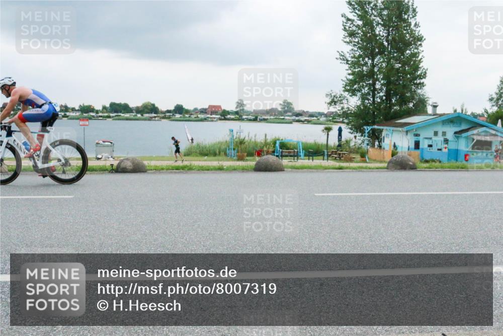 21.06.2025 - 27. Vierlanden-Triathlon H.Heesch http://msf.ph/oto/8007319 15.06.2025 13:23:30 Radfahren 1279 meine-sportfotos.de