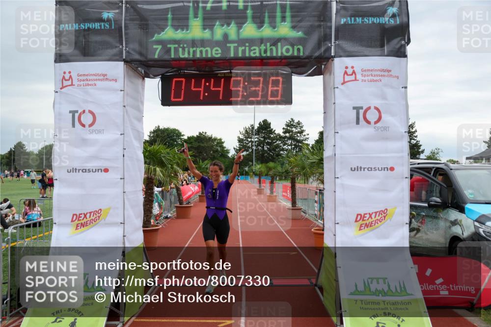 15.06.2025 - 7 Türme Triathlon Michael Strokosch http://msf.ph/oto/8007330 15.06.2025 14:49:37 Ziel 482 meine-sportfotos.de
