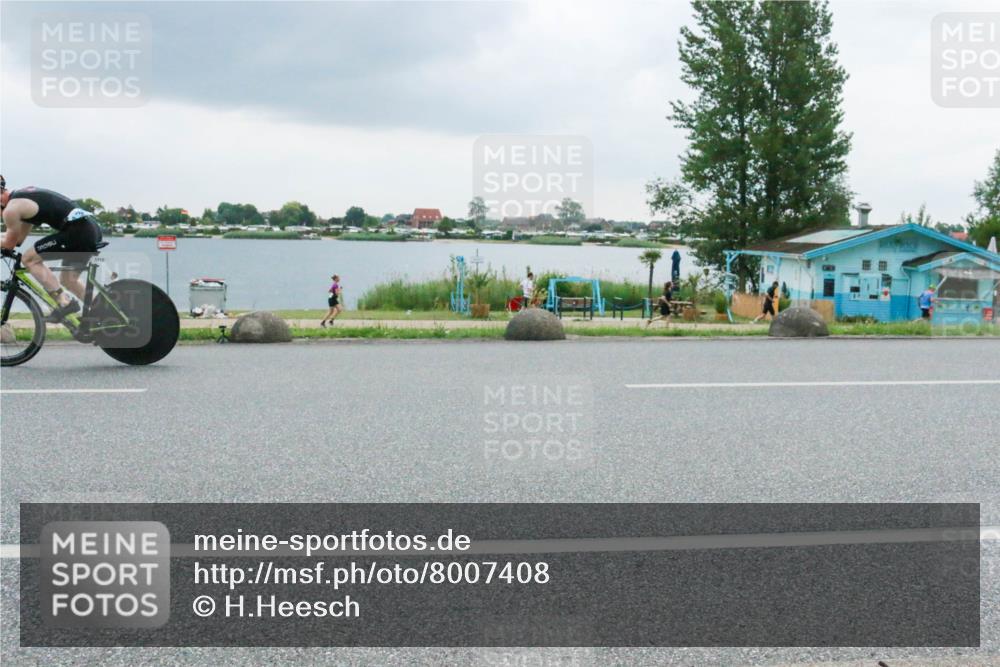 21.06.2025 - 27. Vierlanden-Triathlon H.Heesch http://msf.ph/oto/8007408 15.06.2025 13:24:11 Radfahren 1124, 1153, 1268, 1311, 1312 meine-sportfotos.de