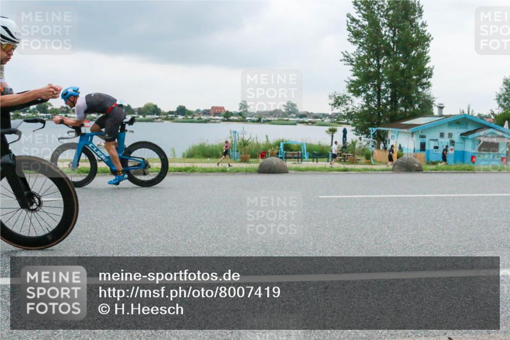 21.06.2025 - 27. Vierlanden-Triathlon H.Heesch http://msf.ph/oto/8007419 15.06.2025 13:24:12 Radfahren 1124, 1153, 1268, 1312 meine-sportfotos.de