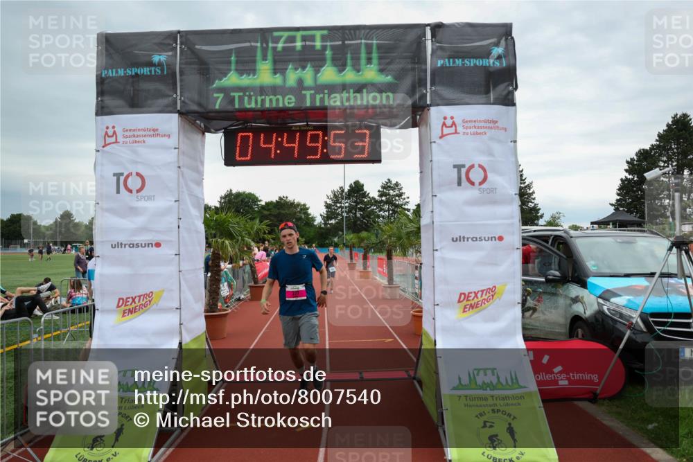 15.06.2025 - 7 Türme Triathlon Michael Strokosch http://msf.ph/oto/8007540 15.06.2025 14:49:52 Ziel 277, 650 meine-sportfotos.de