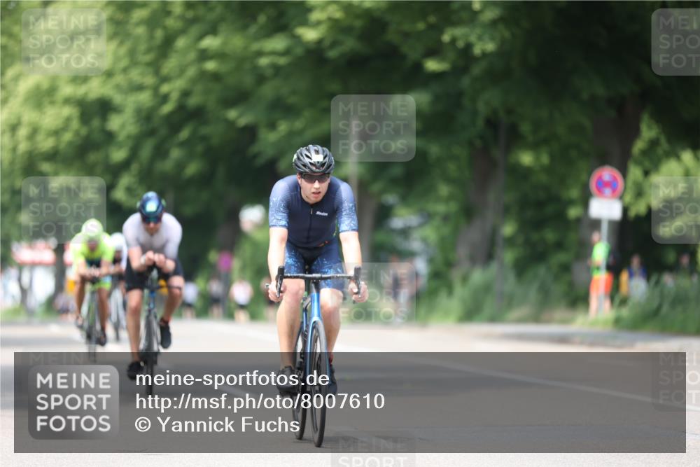 15.06.2025 - 7 Türme Triathlon Yannick Fuchs http://msf.ph/oto/8007610 15.06.2025 13:21:34 Radfahren 341, 484, 669, 940 meine-sportfotos.de