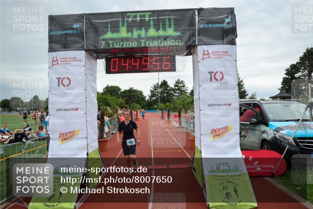 15.06.2025 - 7 Türme Triathlon Michael Strokosch http://msf.ph/oto/8007650 15.06.2025 14:49:56 Ziel 277, 650 meine-sportfotos.de