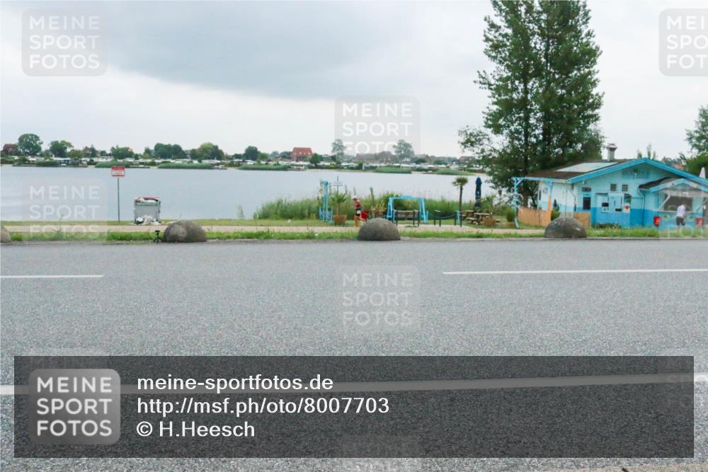 21.06.2025 - 27. Vierlanden-Triathlon H.Heesch http://msf.ph/oto/8007703 15.06.2025 13:25:52 Radfahren 1120, 1238, 1277, 1285 meine-sportfotos.de
