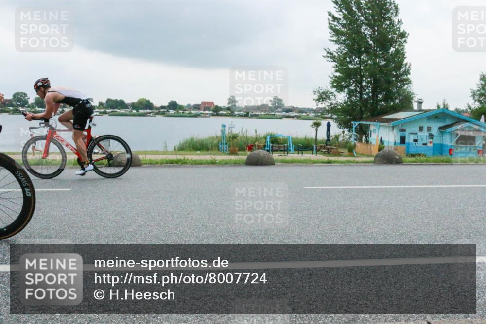 21.06.2025 - 27. Vierlanden-Triathlon H.Heesch http://msf.ph/oto/8007724 15.06.2025 13:25:58 Radfahren 1154, 1266, 1277, 1285 meine-sportfotos.de