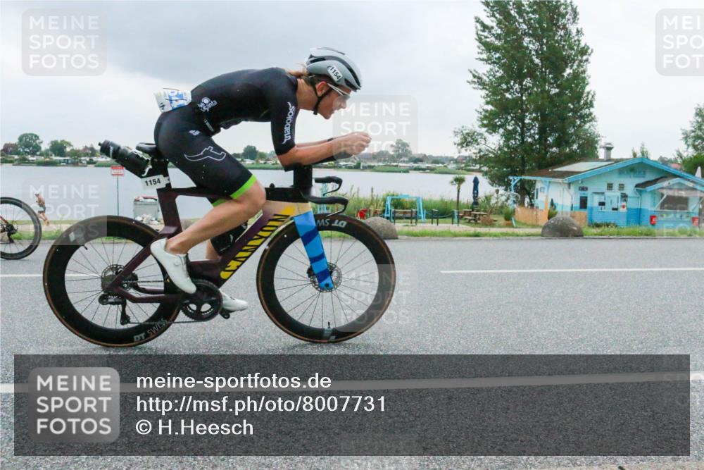 21.06.2025 - 27. Vierlanden-Triathlon H.Heesch http://msf.ph/oto/8007731 15.06.2025 13:25:58 Radfahren 1154, 1266, 1277, 1285 meine-sportfotos.de