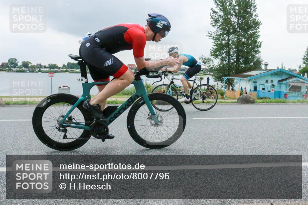 21.06.2025 - 27. Vierlanden-Triathlon H.Heesch http://msf.ph/oto/8007796 15.06.2025 13:26:10 Radfahren 1101, 1117, 1126, 1304, 1315 meine-sportfotos.de