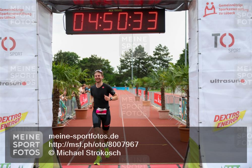 15.06.2025 - 7 Türme Triathlon Michael Strokosch http://msf.ph/oto/8007967 15.06.2025 14:50:32 Ziel 285 meine-sportfotos.de