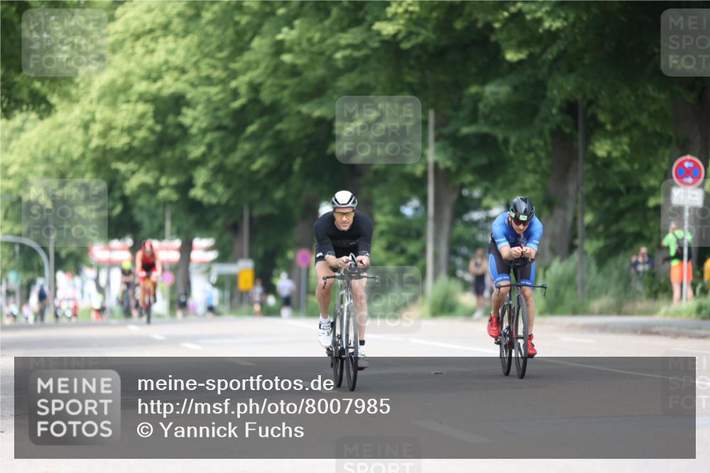 15.06.2025 - 7 Türme Triathlon Yannick Fuchs http://msf.ph/oto/8007985 15.06.2025 13:22:10 Radfahren 458, 678, 937, 1133 meine-sportfotos.de